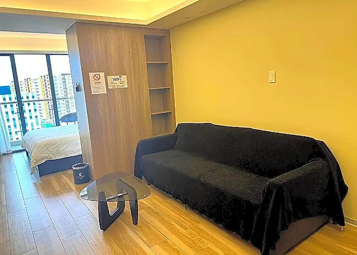 Lcondotel Units At Imperial Plaza Near Moa 3* Paranaque City
